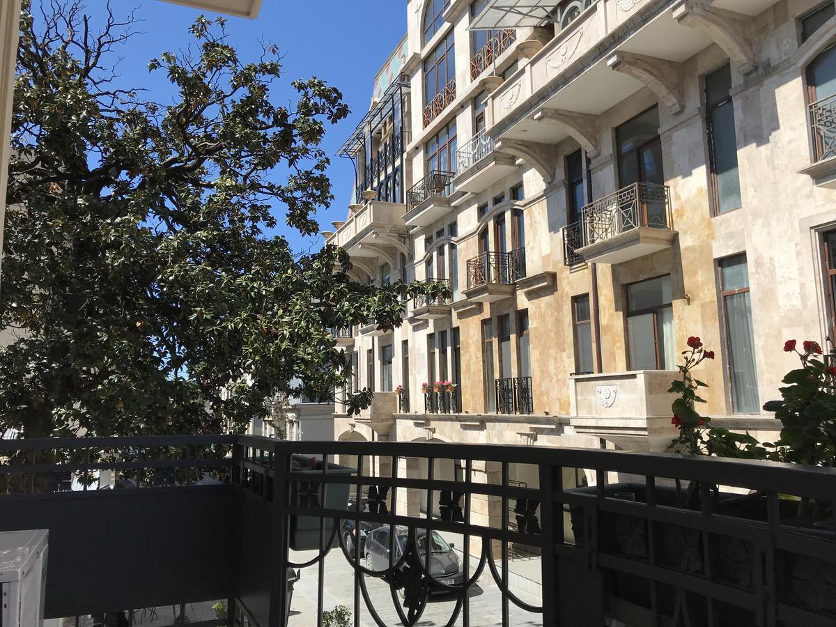 Cozy Studio On Europe Square Батумі Екстер'єр фото